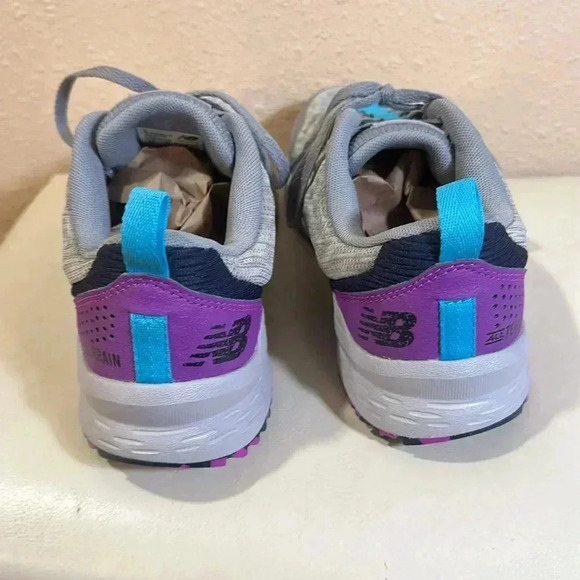  new balance trail runners size 7 1/2 - Picture 2 of 8